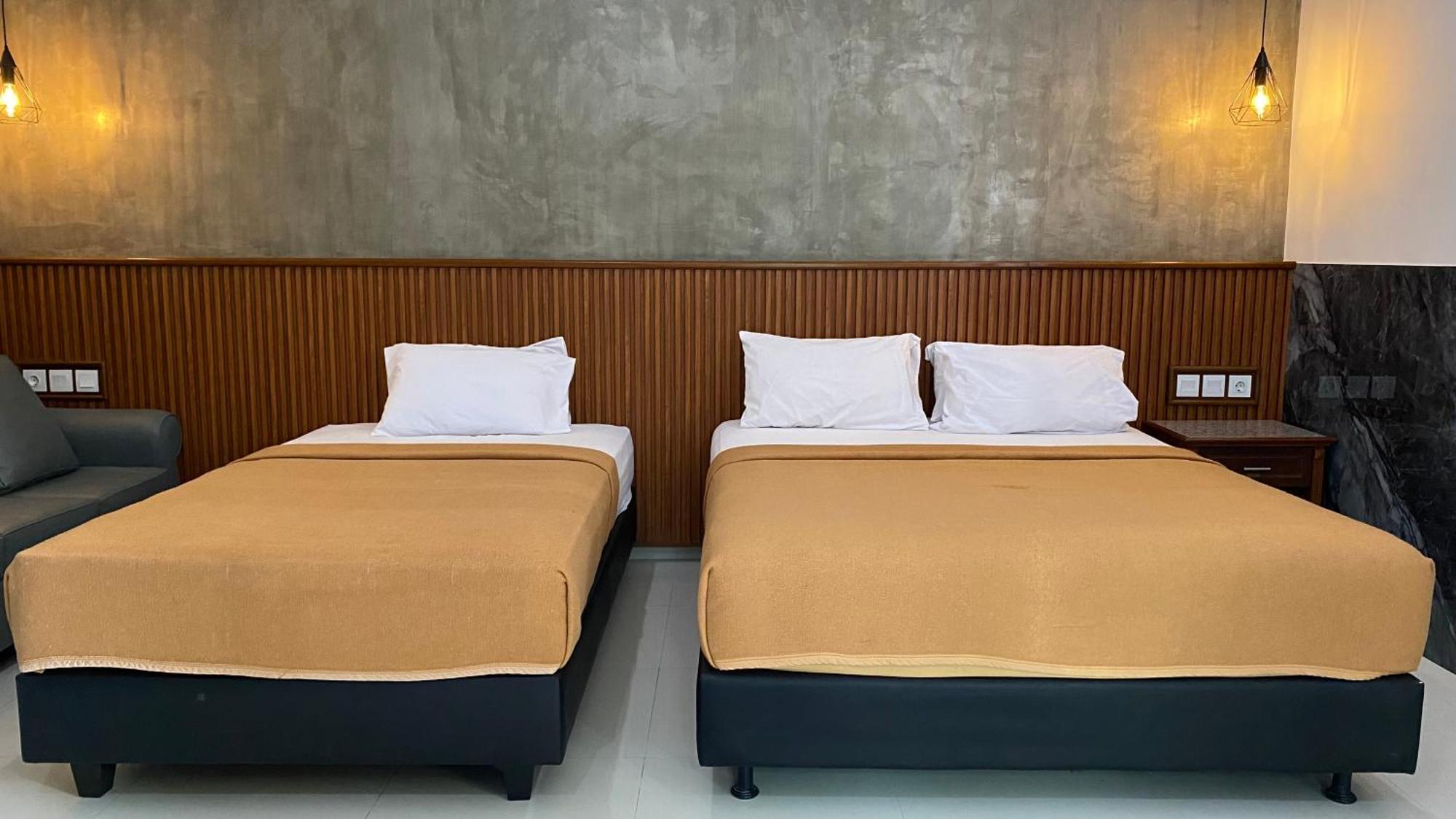 Sandat Hotel Legian Экстерьер фото